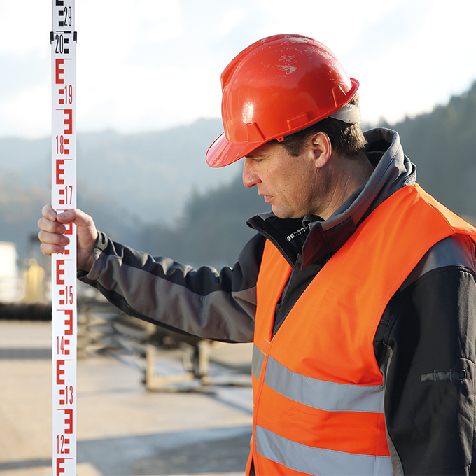 208.760_Teleskopnivellierlatte Aluminium, Messbereich 119-400 cm