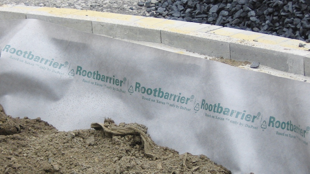 Toile anti-racines ROOTBARRIER® 325 g/m², longueur 50 m, largeur 65 cm