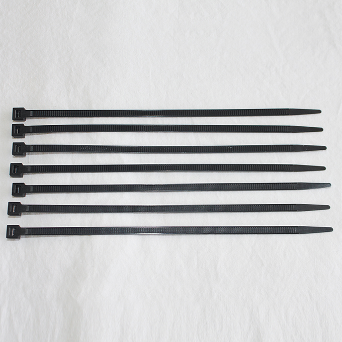 Attache-câbles 178 x 4.8 mm, noir, sachet de 100 pièces