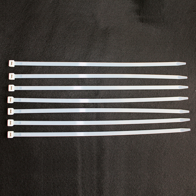 Kabelbinder 365 x 7.8 mm, natur, Pack à 100 Stück