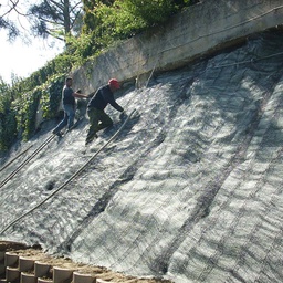 [137.480] Erosionsschutz-Begrünungsmatte vorbesät 400 g/m2, 205 cm breit, Rolle à 50 m